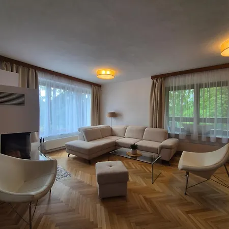 Villa & Wellness Orlik *