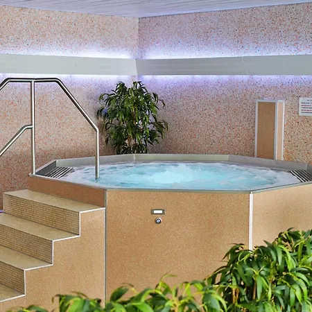 别墅 & Wellness Orlik Kozarovice